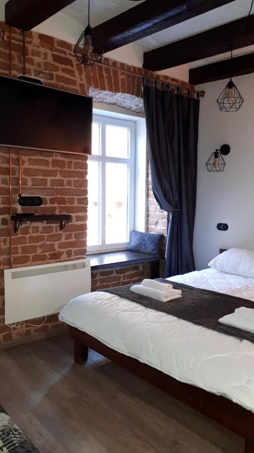 Loft апартаменти з балконом в центрі Львова Экстерьер фото